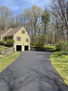 Driveway paving asphalt paving driveway